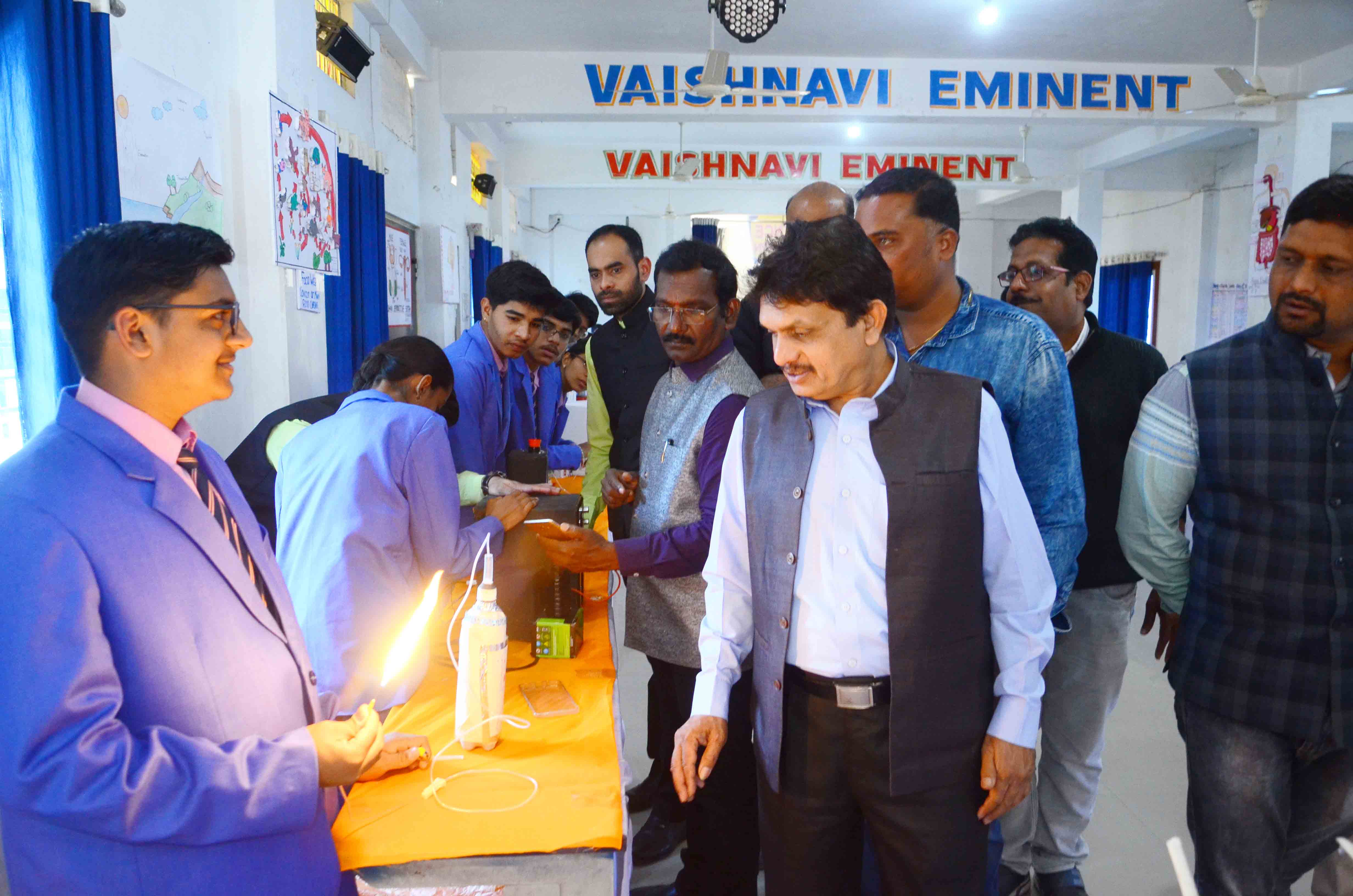 vaishnavi eminent higher secondary school barwani